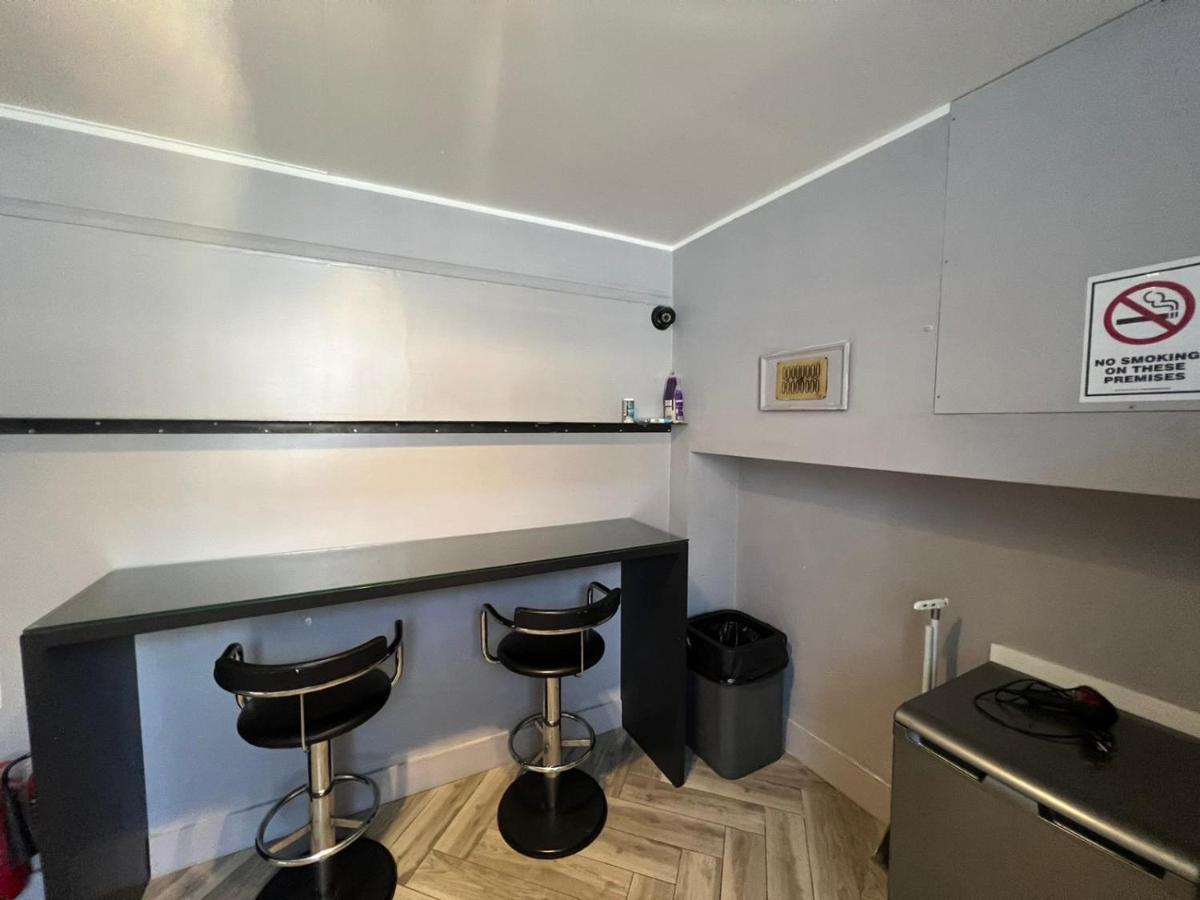 Petticoat Accommodations London Luaran gambar